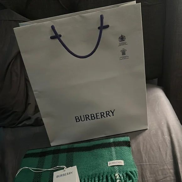 Burberry Green Plaid Scarf - Picture 8 of 8